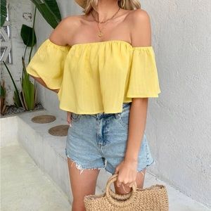 Solid Off Shoulder Top / Yellow